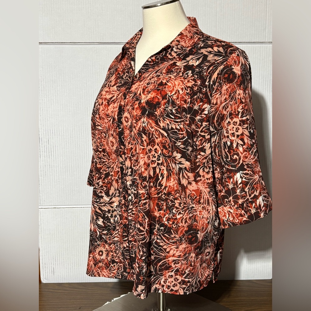 Catherines 22/24 button up blouse in brown & orange 3/4 length sleeves.